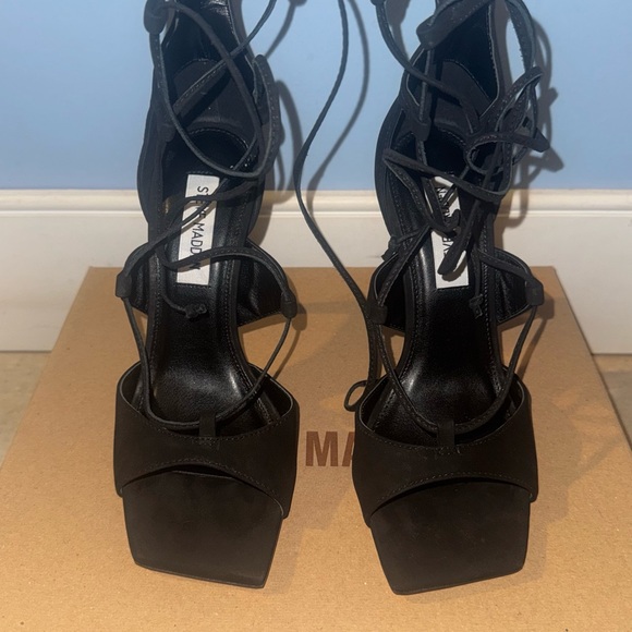 Steve Madden Shoes - Steve Madden Black Lace-Up Square Toe Heels